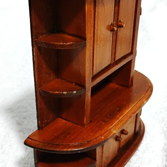 Miniature Wooden Hutch Dollhouse Cabinet Dining Furniture Scale 1:12 Style 3 - Picture 5 of 9